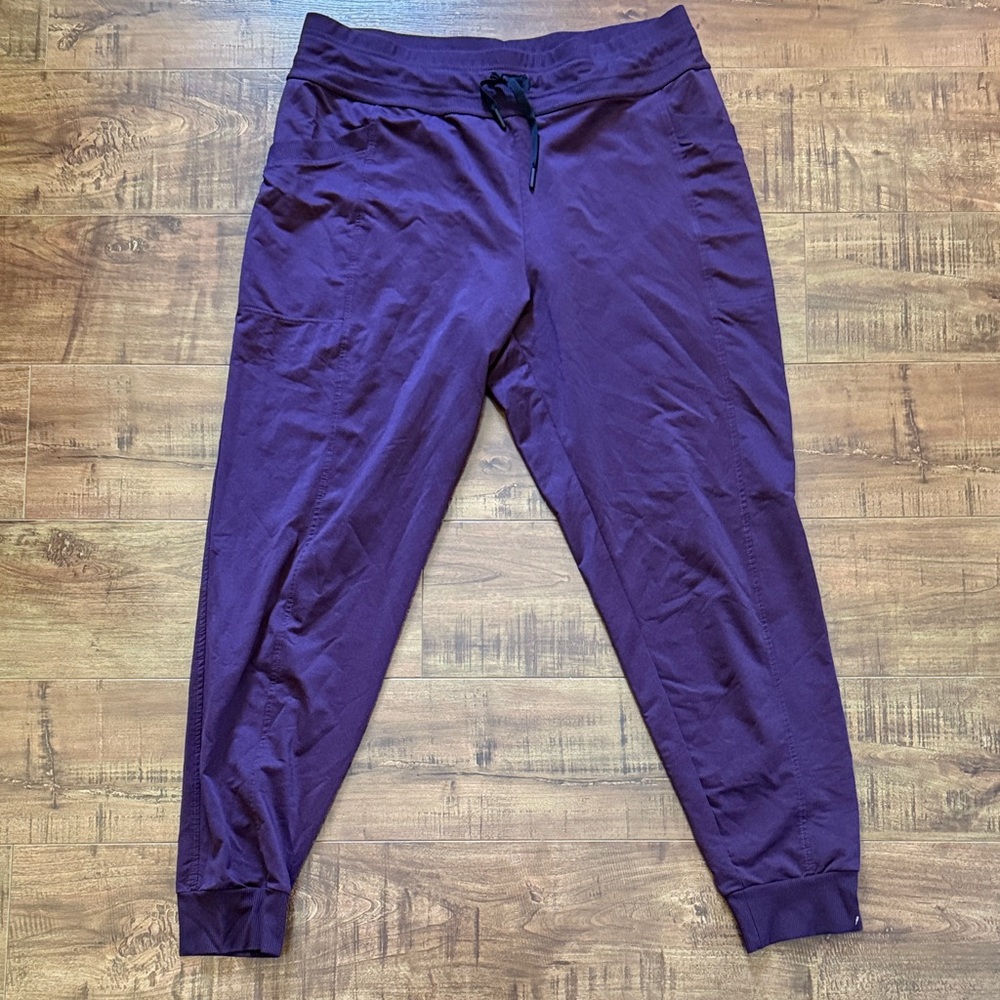 32 Degrees Deep Purple Joggers